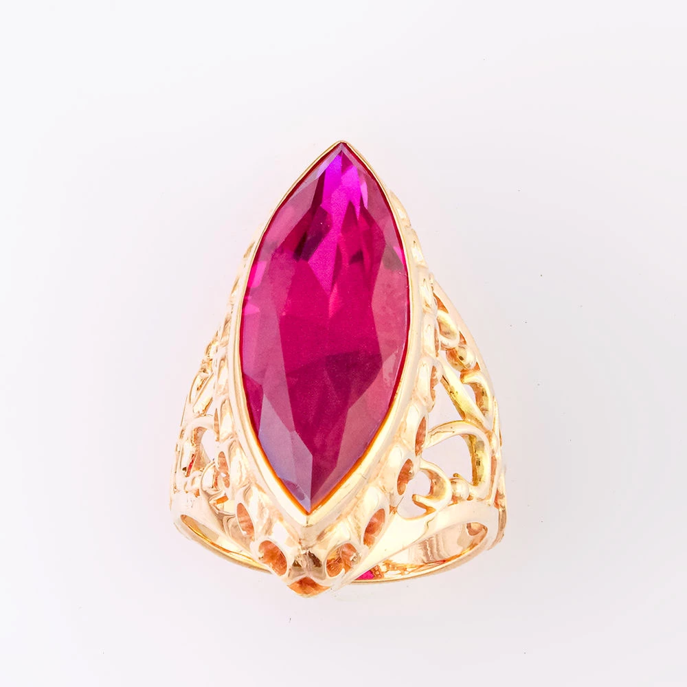 Кольцо с фианитом из красного золота 585 пробы