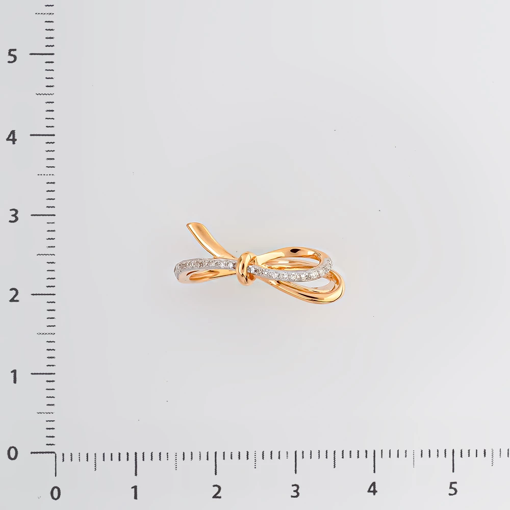 Кольцо с бриллиантом из красного золота 585 пробы Кольцо с бриллиантом из красного золота 585 пробы