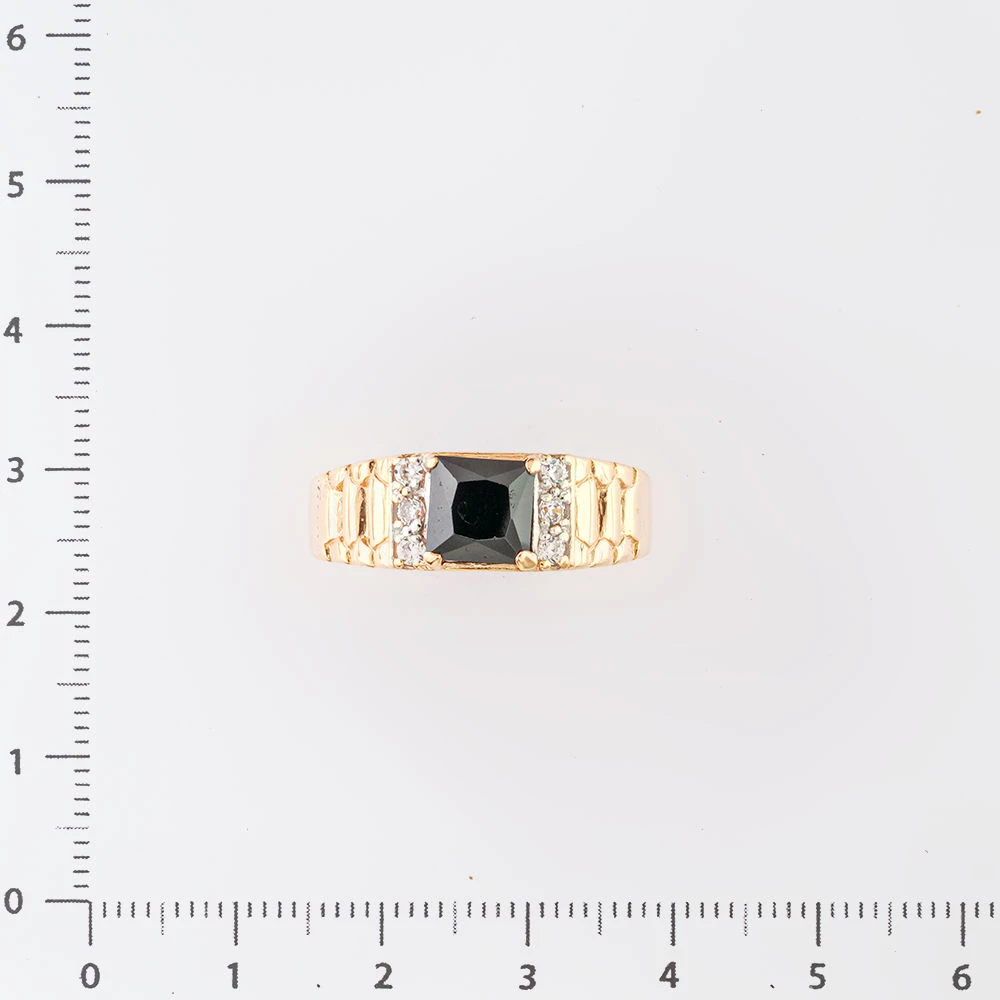 Кольцо с фианитом из красного золота 585 пробы