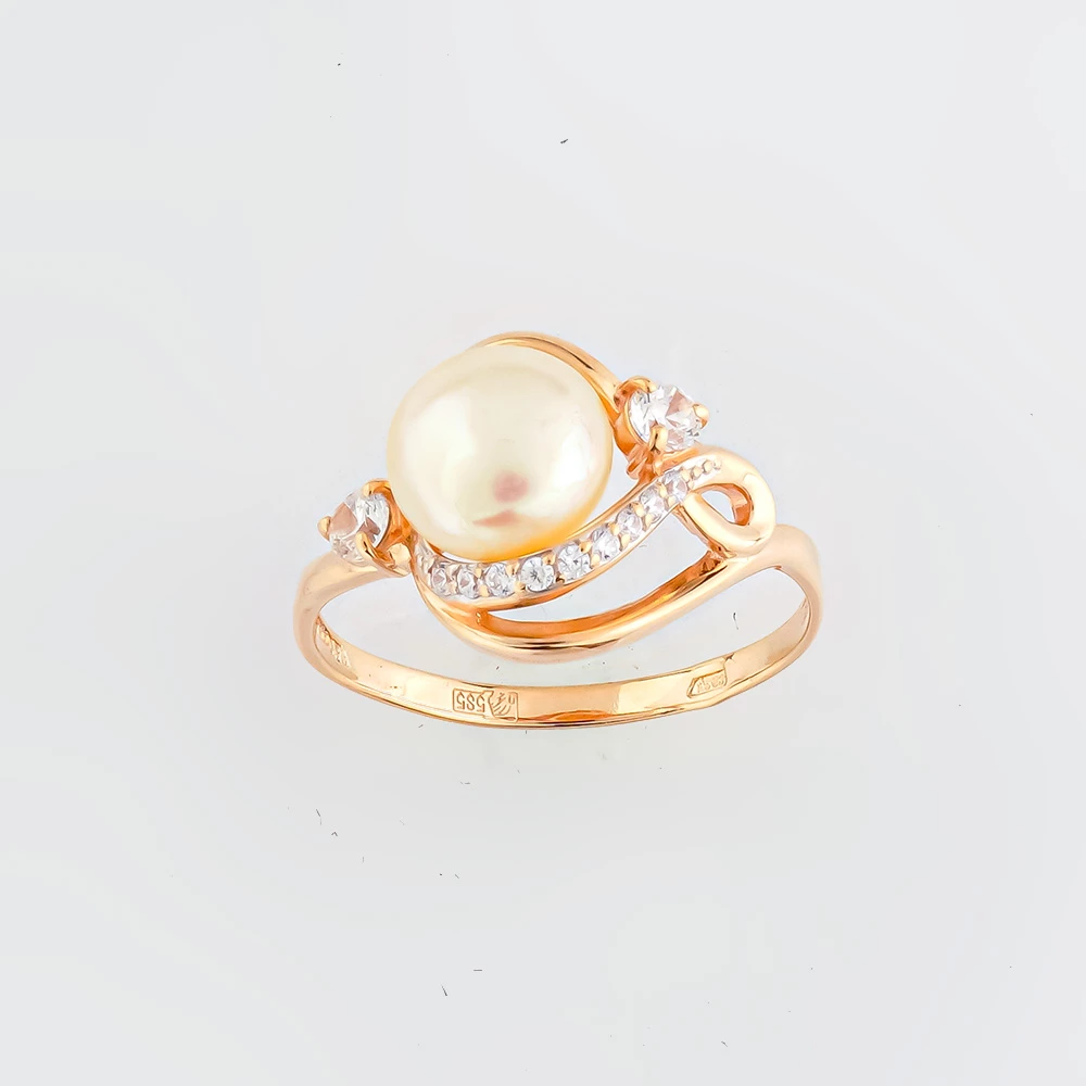 Кольцо с культивированным жемчугом из красного золота 585 пробы