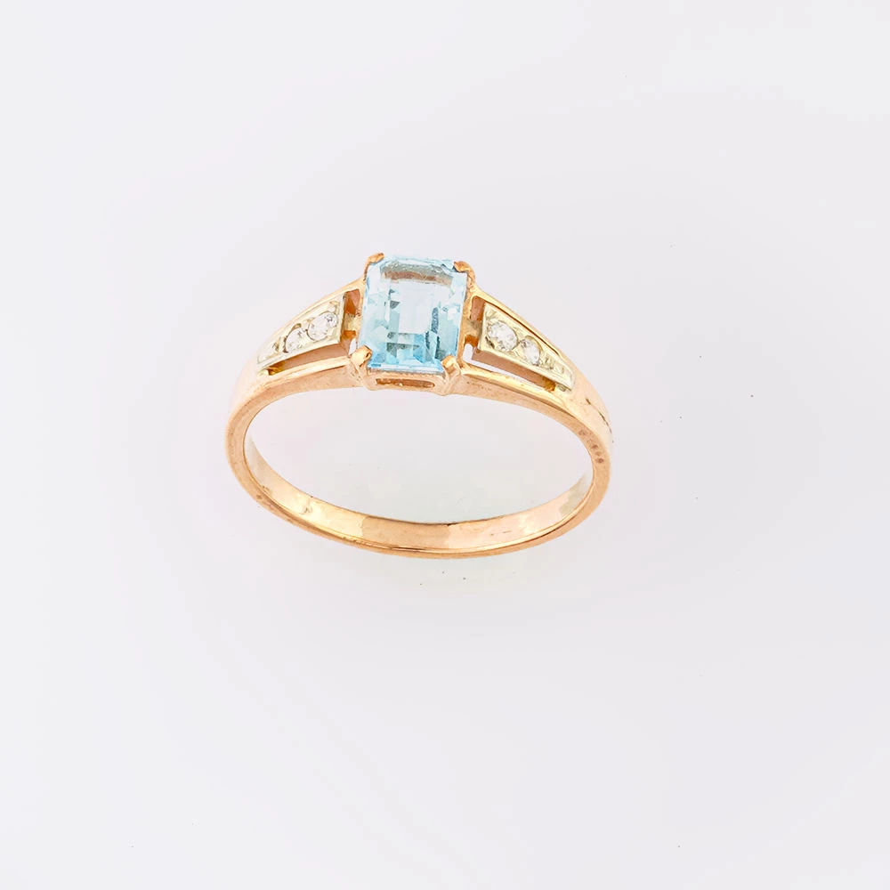 Кольцо с топазом из красного золота 585 пробы