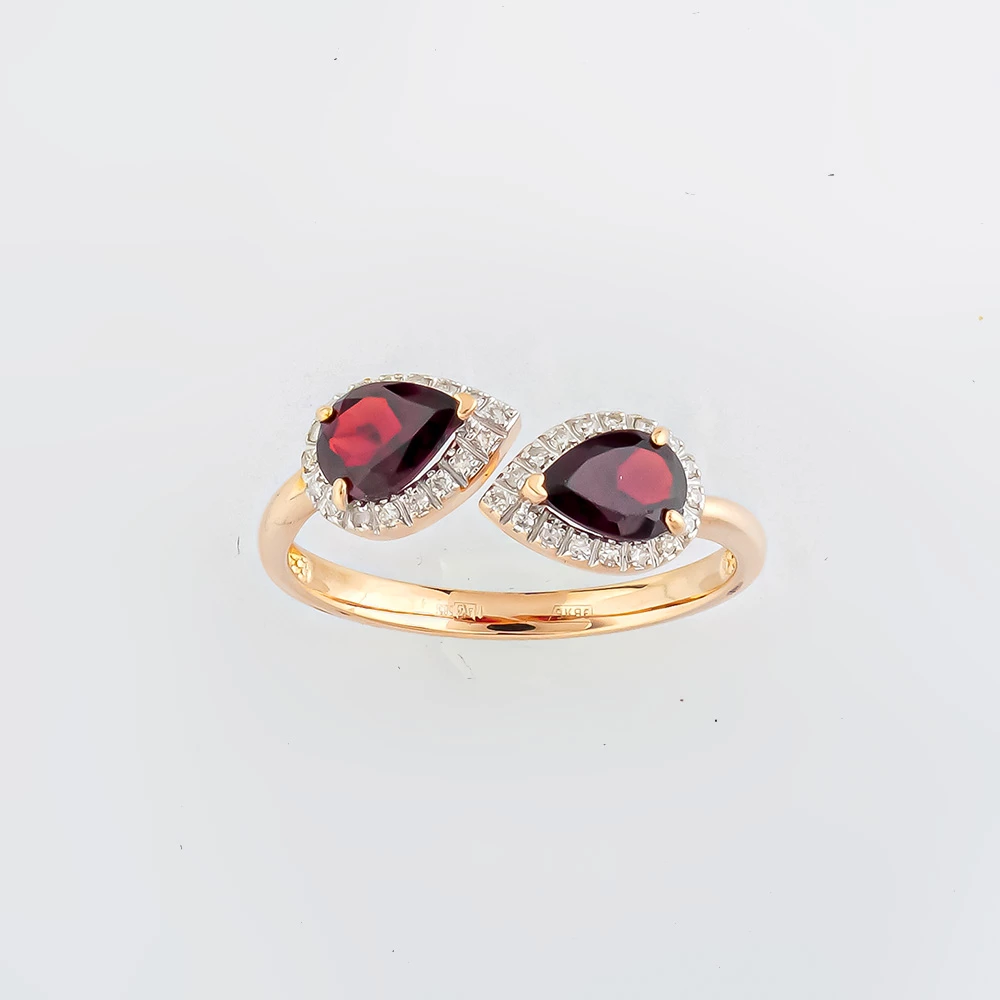 Кольцо с гранатом из красного золота 585 пробы