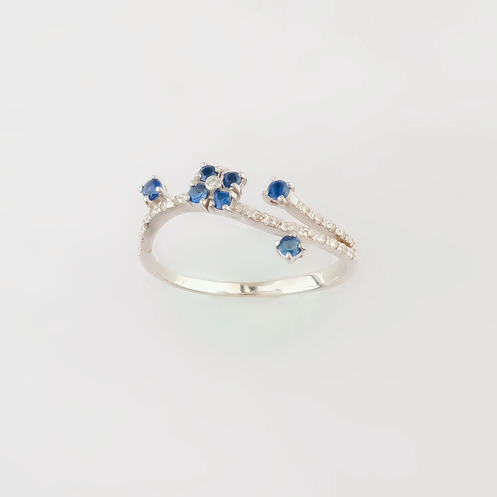 Кольцо с сапфиром из белого золота 585 пробы