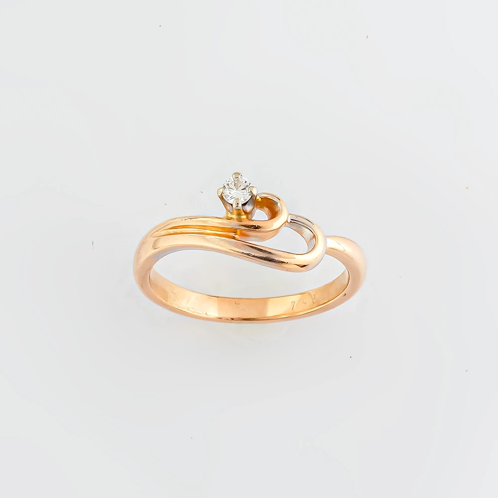 Кольцо с бриллиантом из красного золота 585 пробы