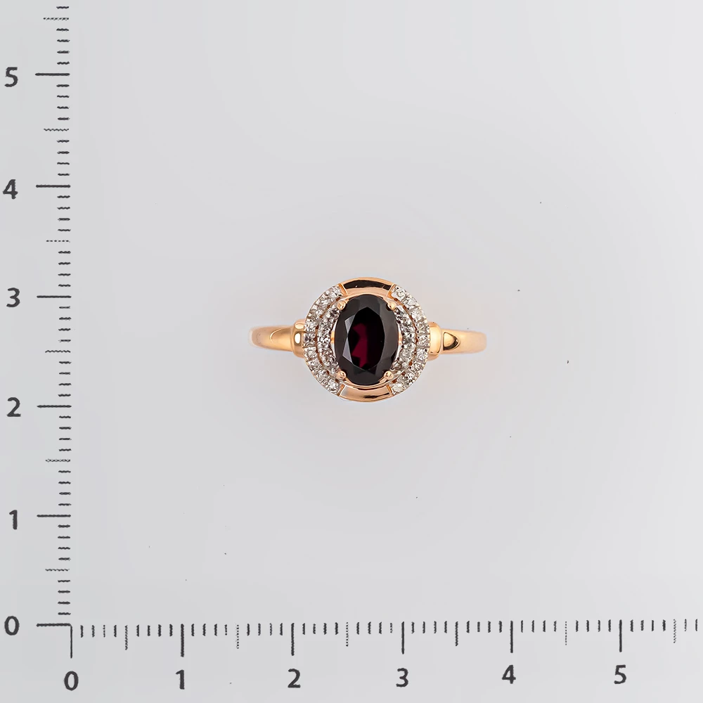 Кольцо с гранатом из красного золота 585 пробы