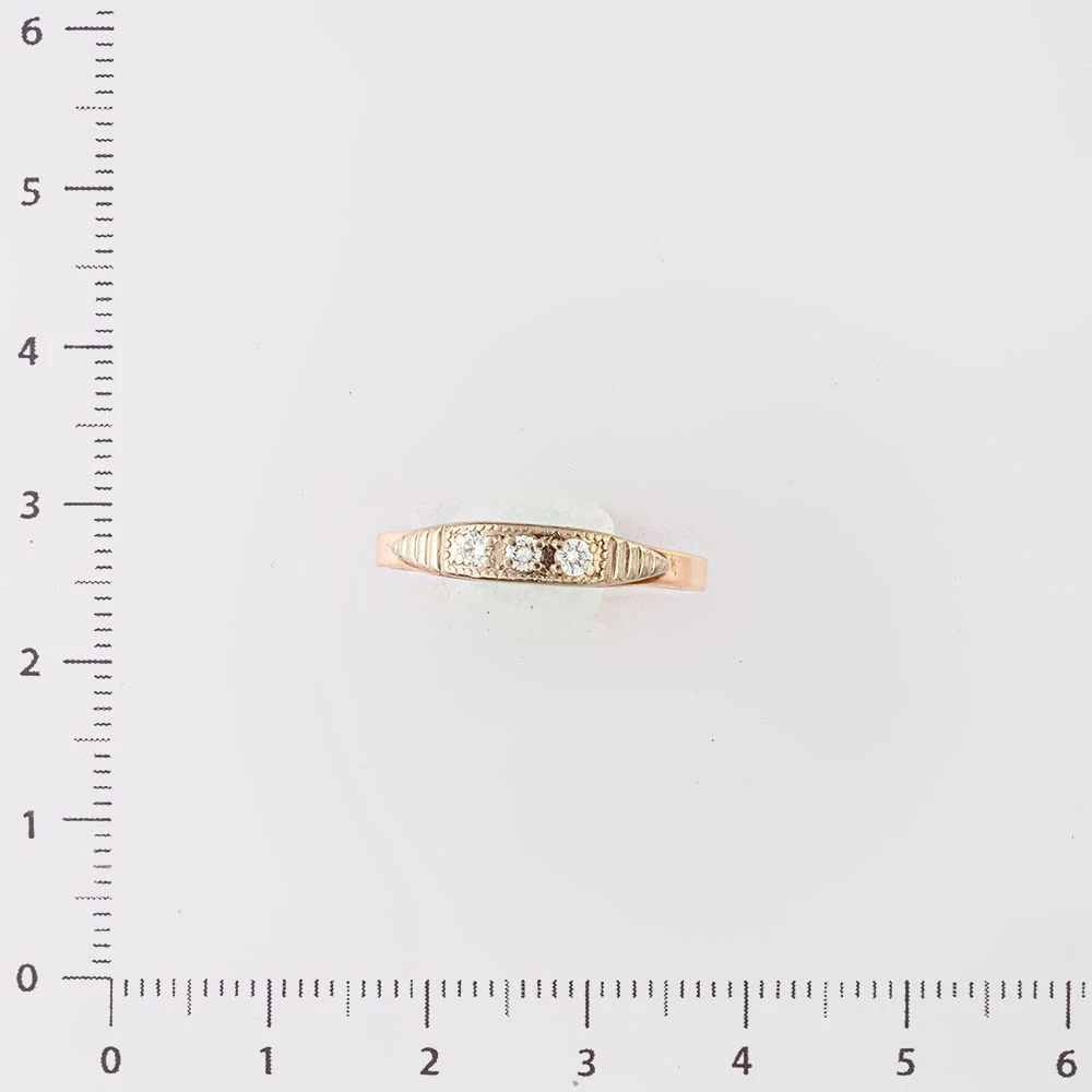 Кольцо с бриллиантом из красного золота 585 пробы