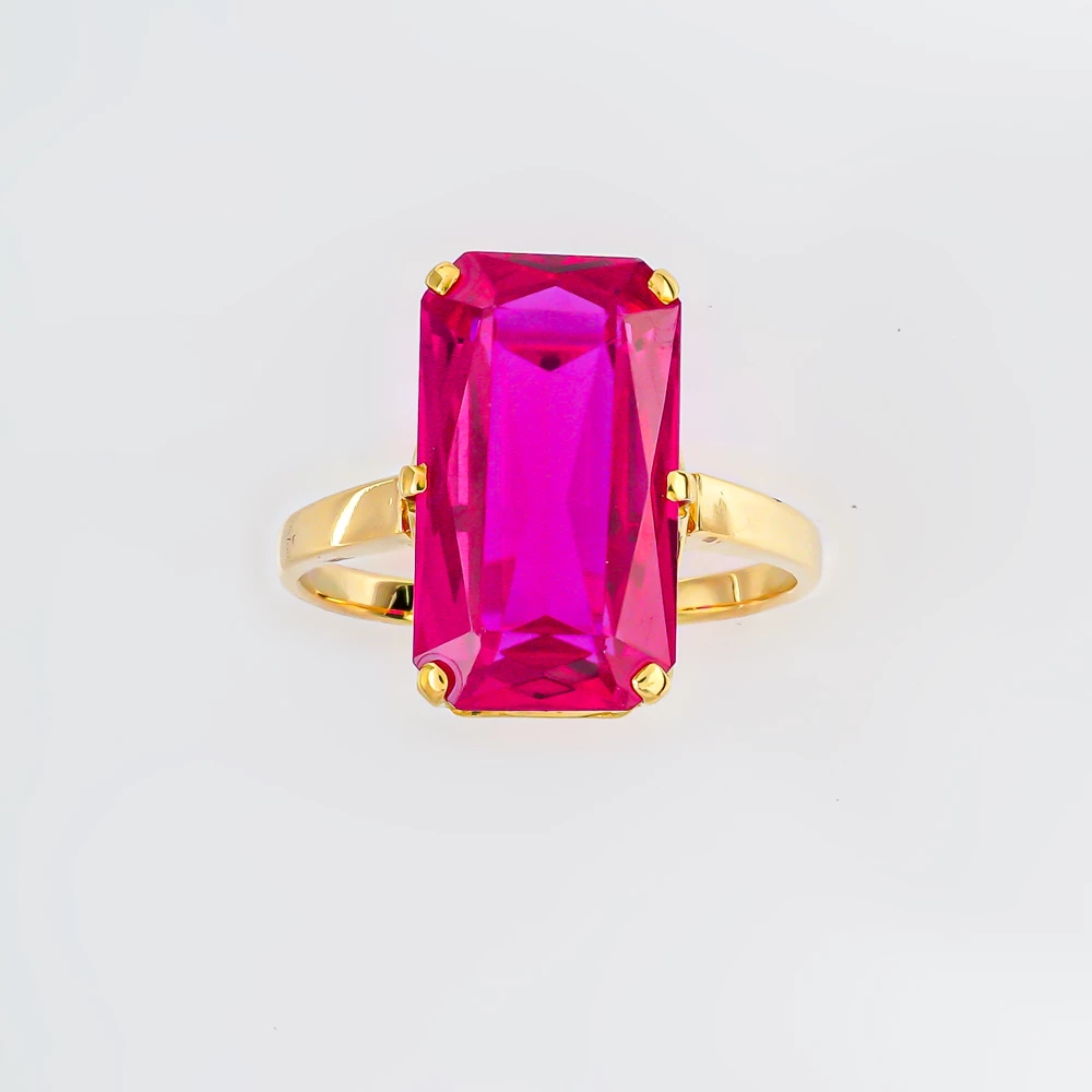 Кольцо с фианитом из желтого золота 750 пробы