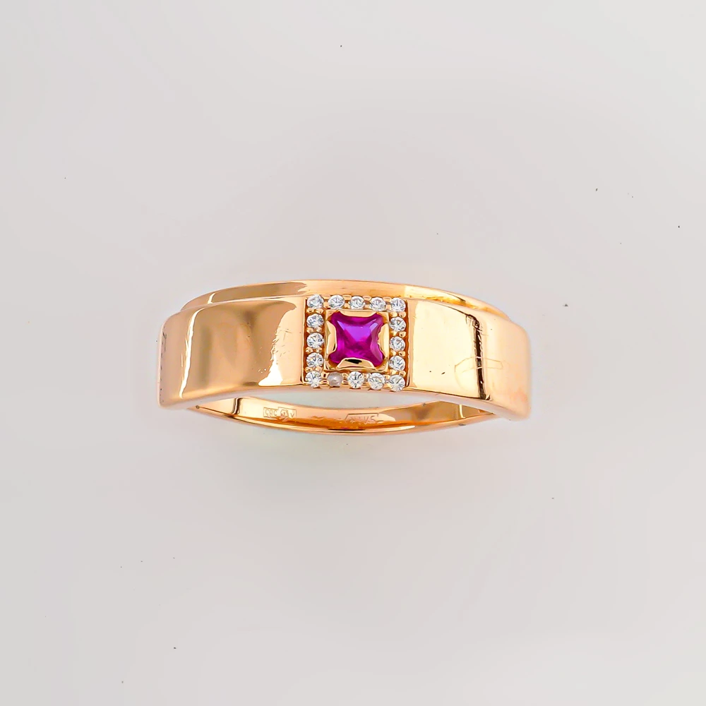 Кольцо с фианитом из красного золота 585 пробы