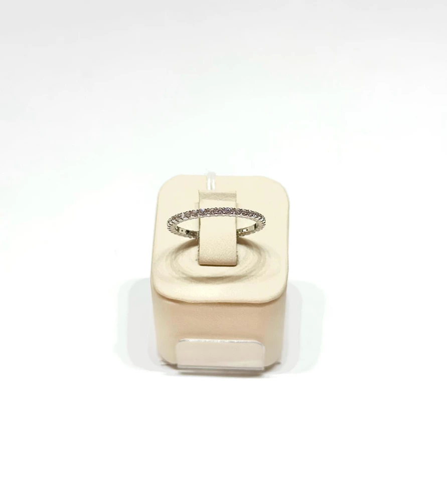 Кольцо с фианитом из белого золота 585 пробы