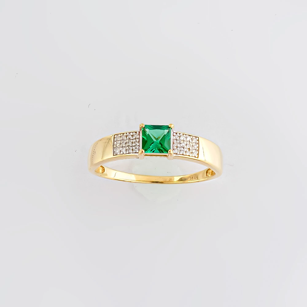 Кольцо с изумрудом синтетическим из желтого золота 585 пробы