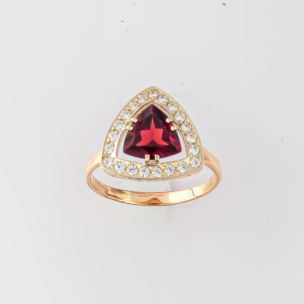 Кольцо с гранатом из красного золота 585 пробы