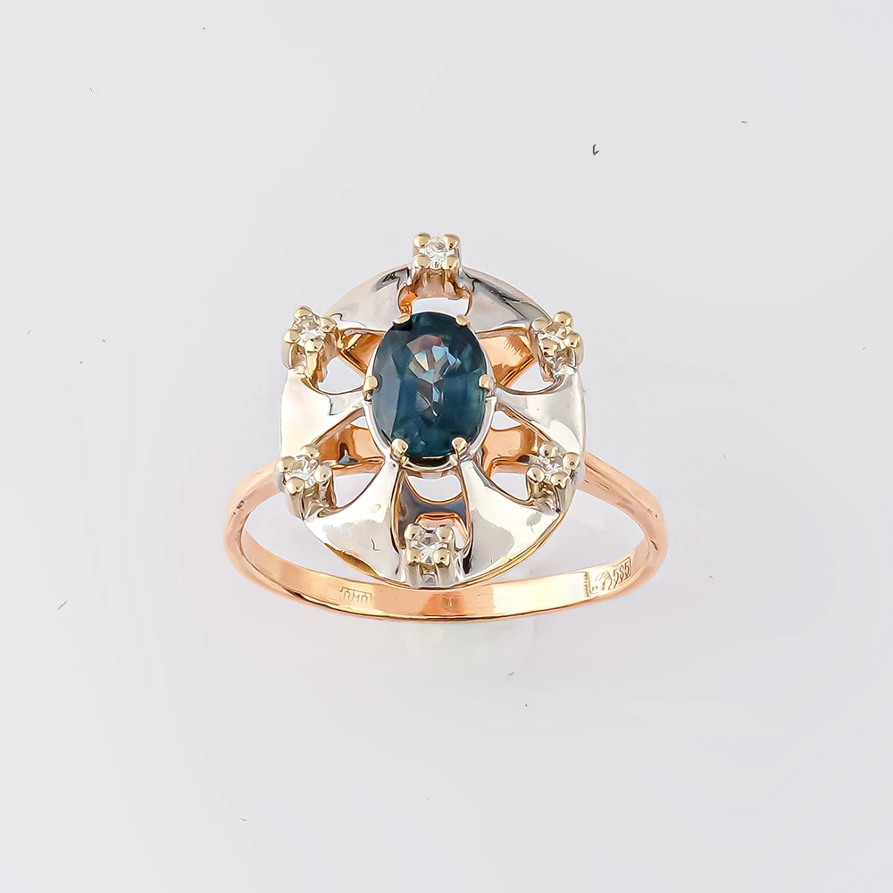 Кольцо с сапфиром из красного золота 585 пробы