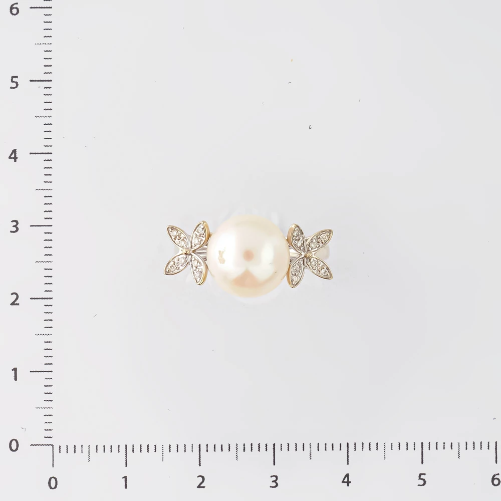 Кольцо с культивированным жемчугом из белого золота 585 пробы