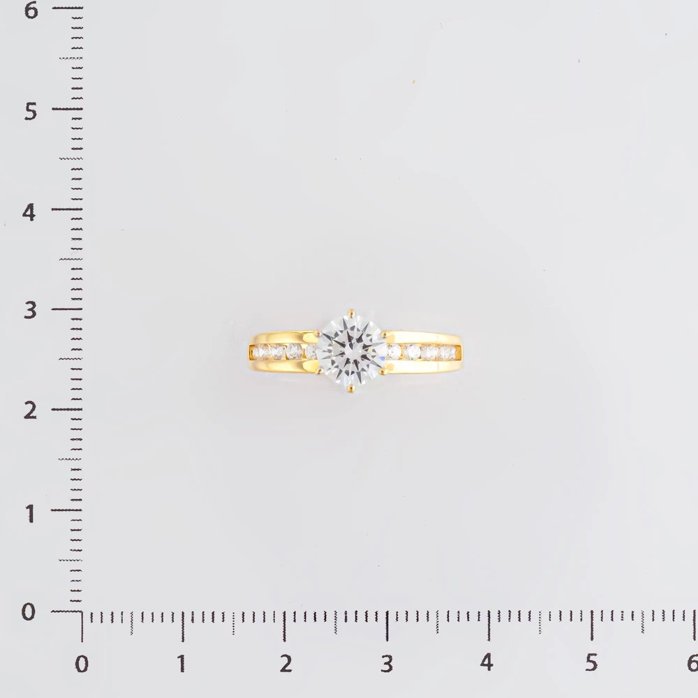 Кольцо с фианитом из желтого золота 585 пробы