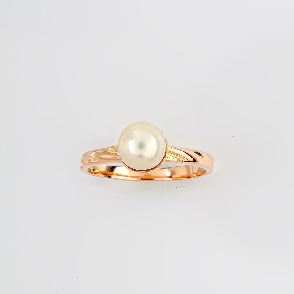 Кольцо с культивированным жемчугом из красного золота 583 пробы