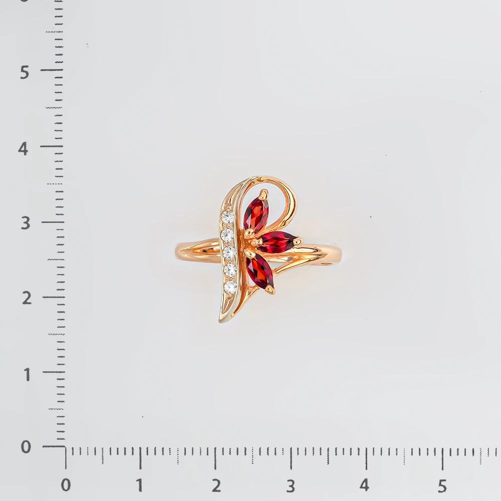 Кольцо с гранатом из красного золота 585 пробы