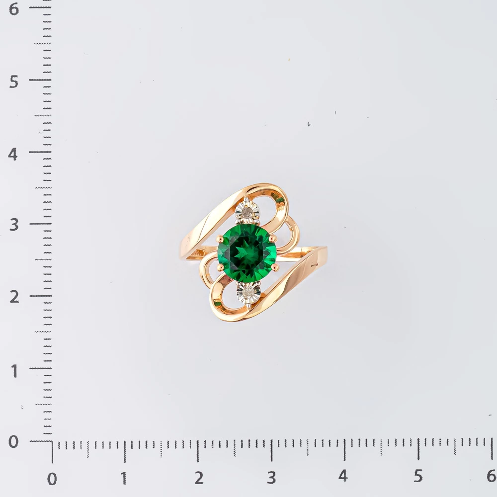 Кольцо с изумрудом синтетическим из красного золота 585 пробы