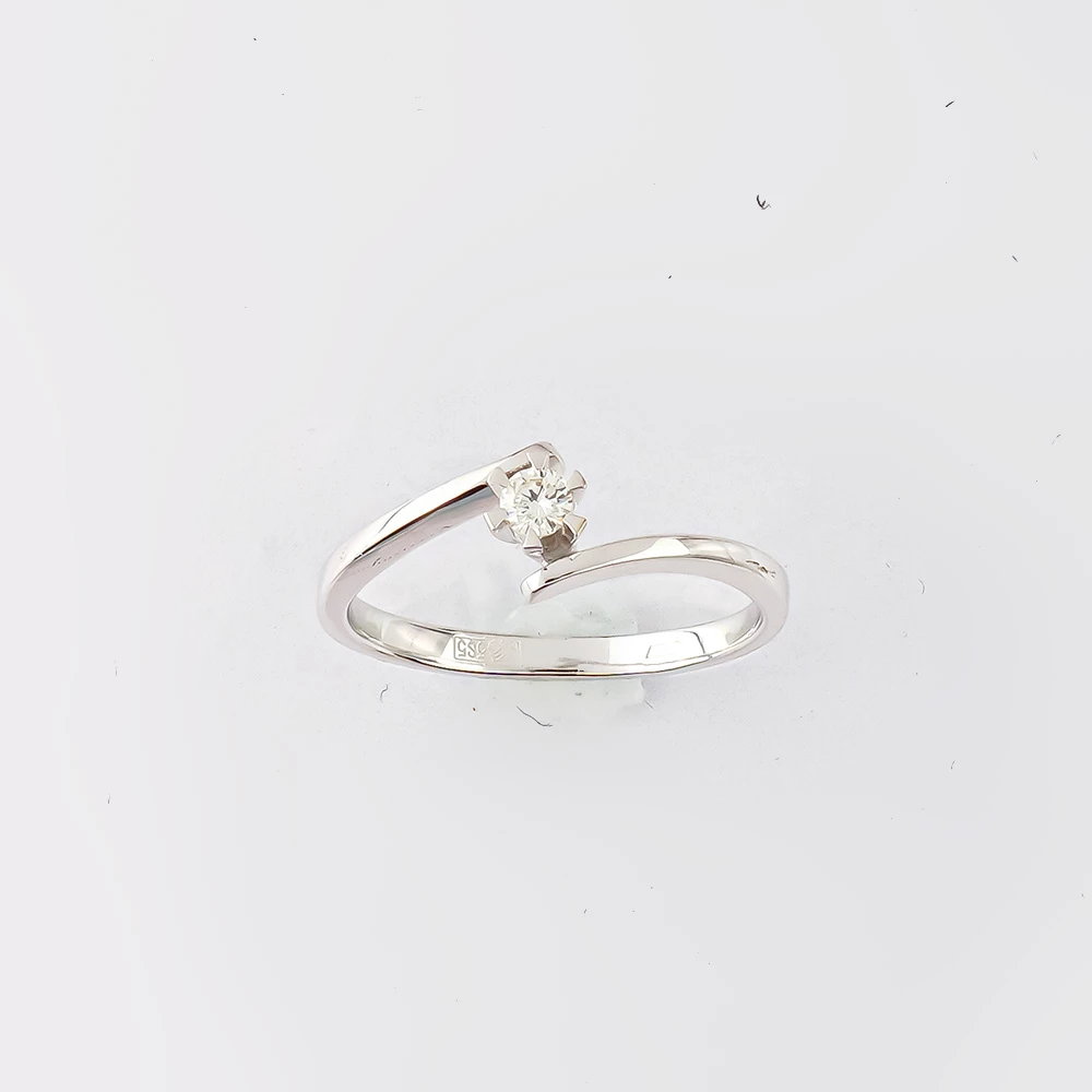 Кольцо с бриллиантом из белого золота 585 пробы