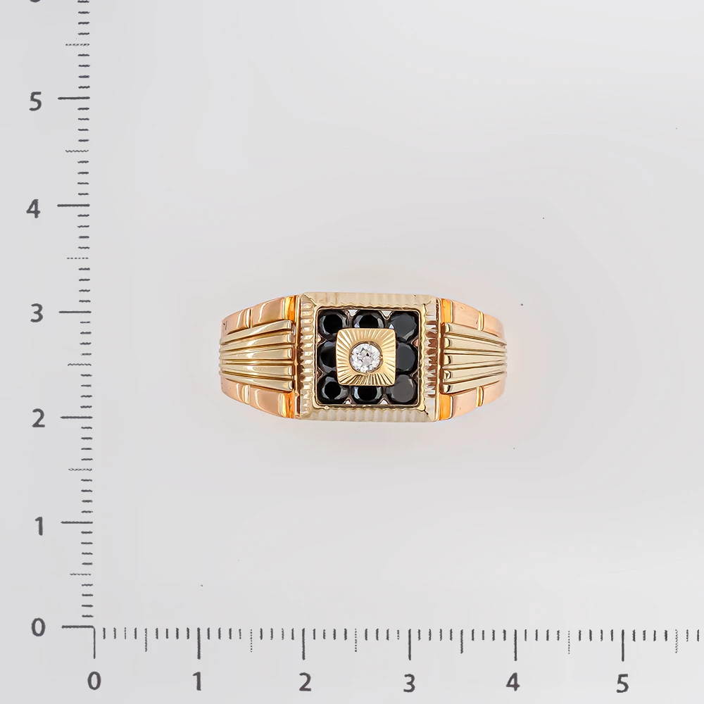 Кольцо с фианитом из красного золота 585 пробы