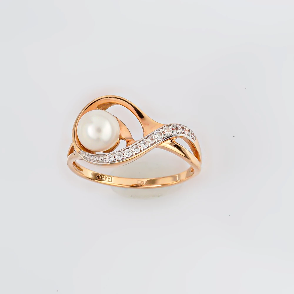 Кольцо с культивированным жемчугом из красного золота 585 пробы