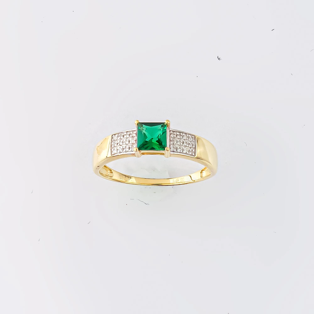 Кольцо с изумрудом синтетическим из желтого золота 585 пробы