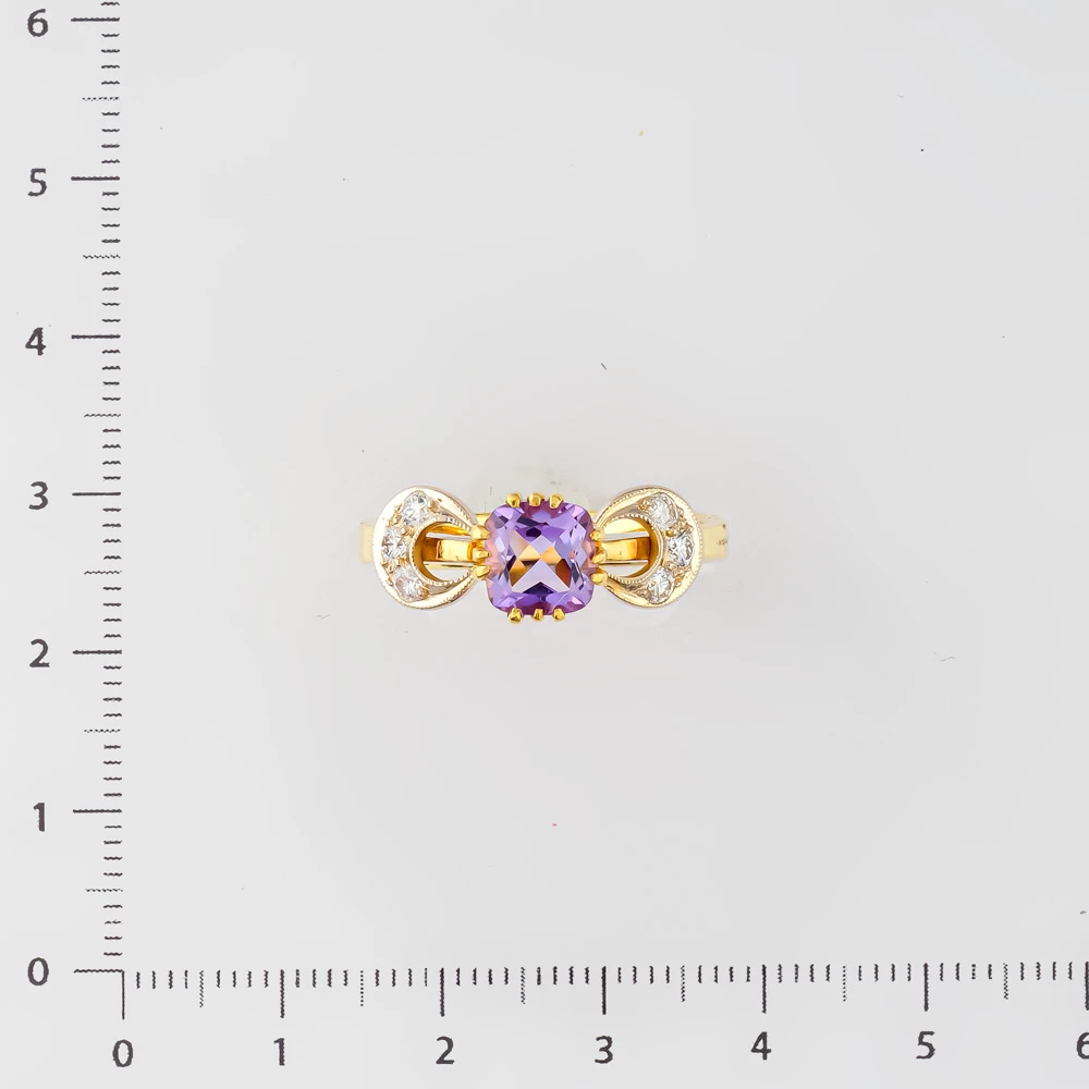 Кольцо с аметистом из желтого золота 750 пробы
