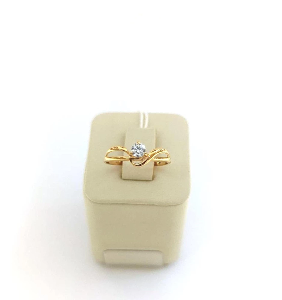 Кольцо с фианитом из красного золота 585 пробы