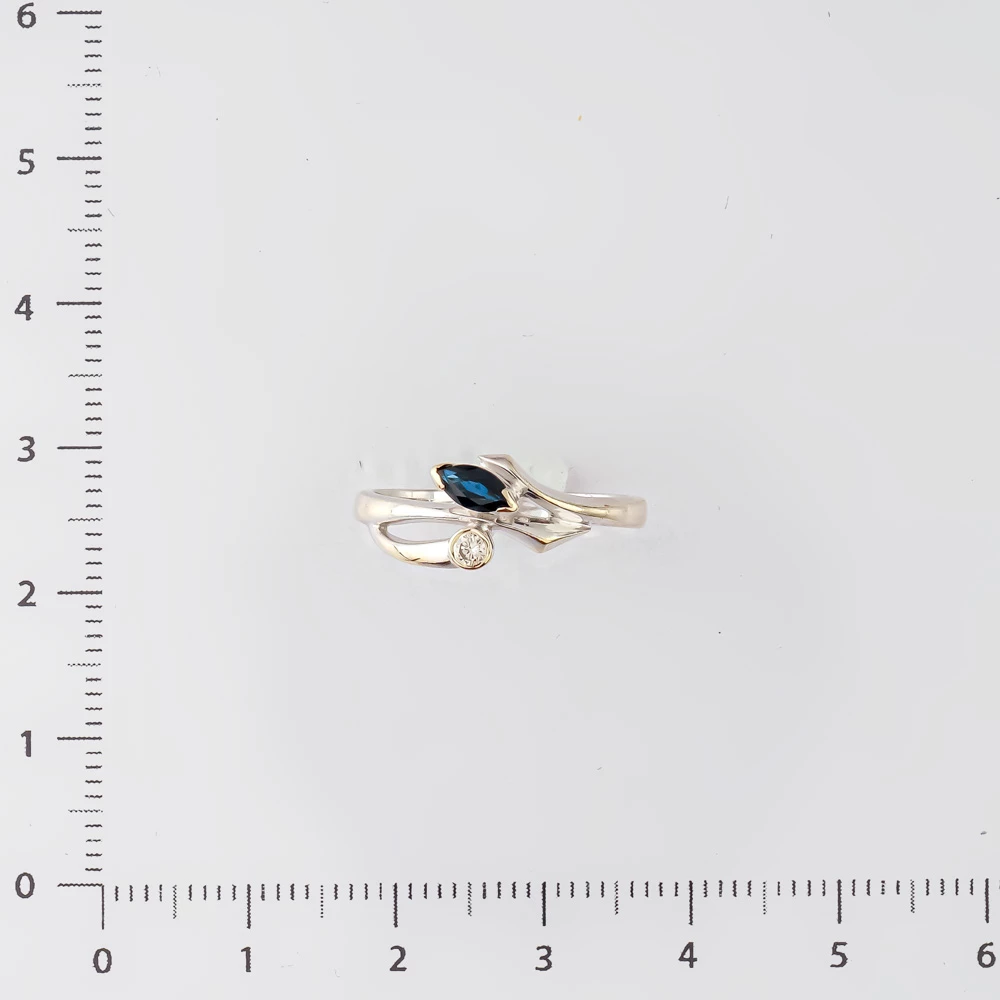 Кольцо с сапфиром из белого золота 585 пробы