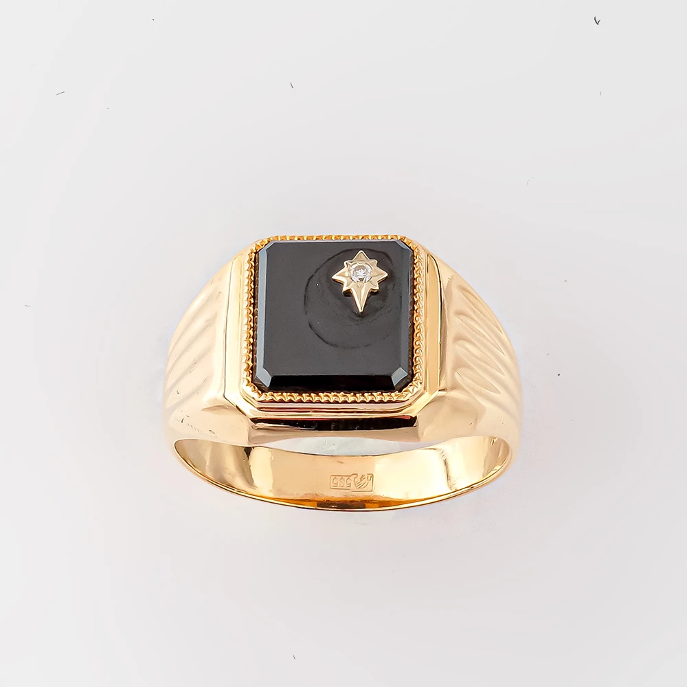 Кольцо с ониксом из красного золота 585 пробы