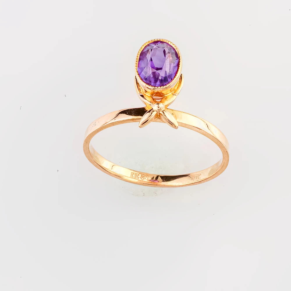 Кольцо с фианитом из красного золота 583 пробы