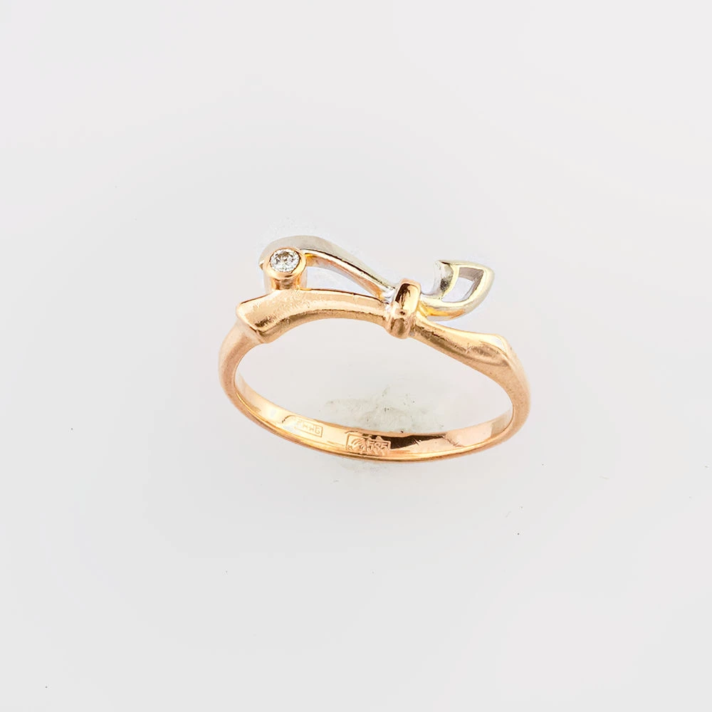 Кольцо с бриллиантом из красного золота 585 пробы