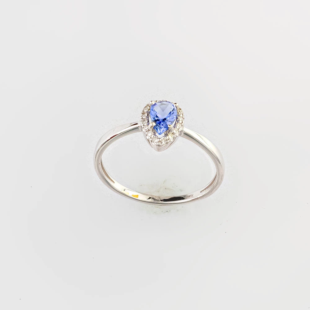 Кольцо с танзанитом из белого золота 585 пробы