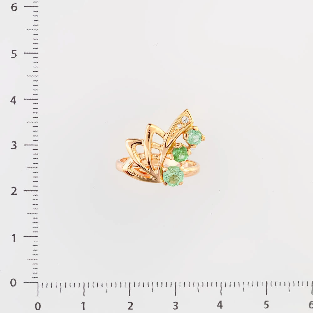 Кольцо с изумрудом из красного золота 585 пробы