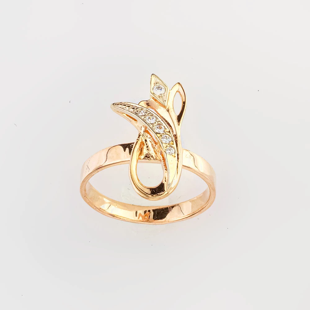 Кольцо с фианитом из красного золота 585 пробы