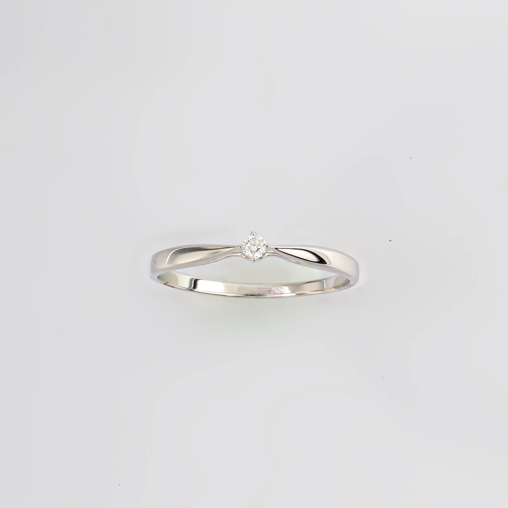 Кольцо с бриллиантом из белого золота 585 пробы