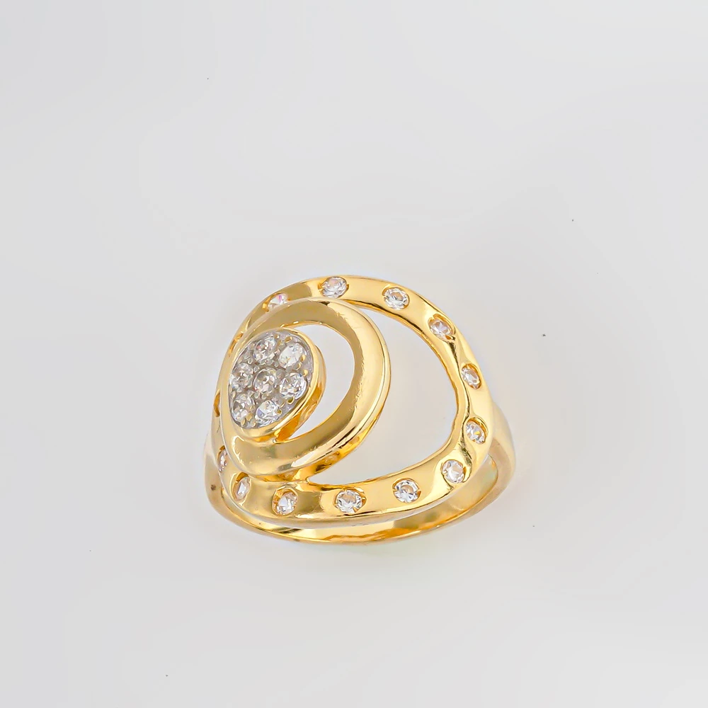 Кольцо с фианитом из красного золота 585 пробы