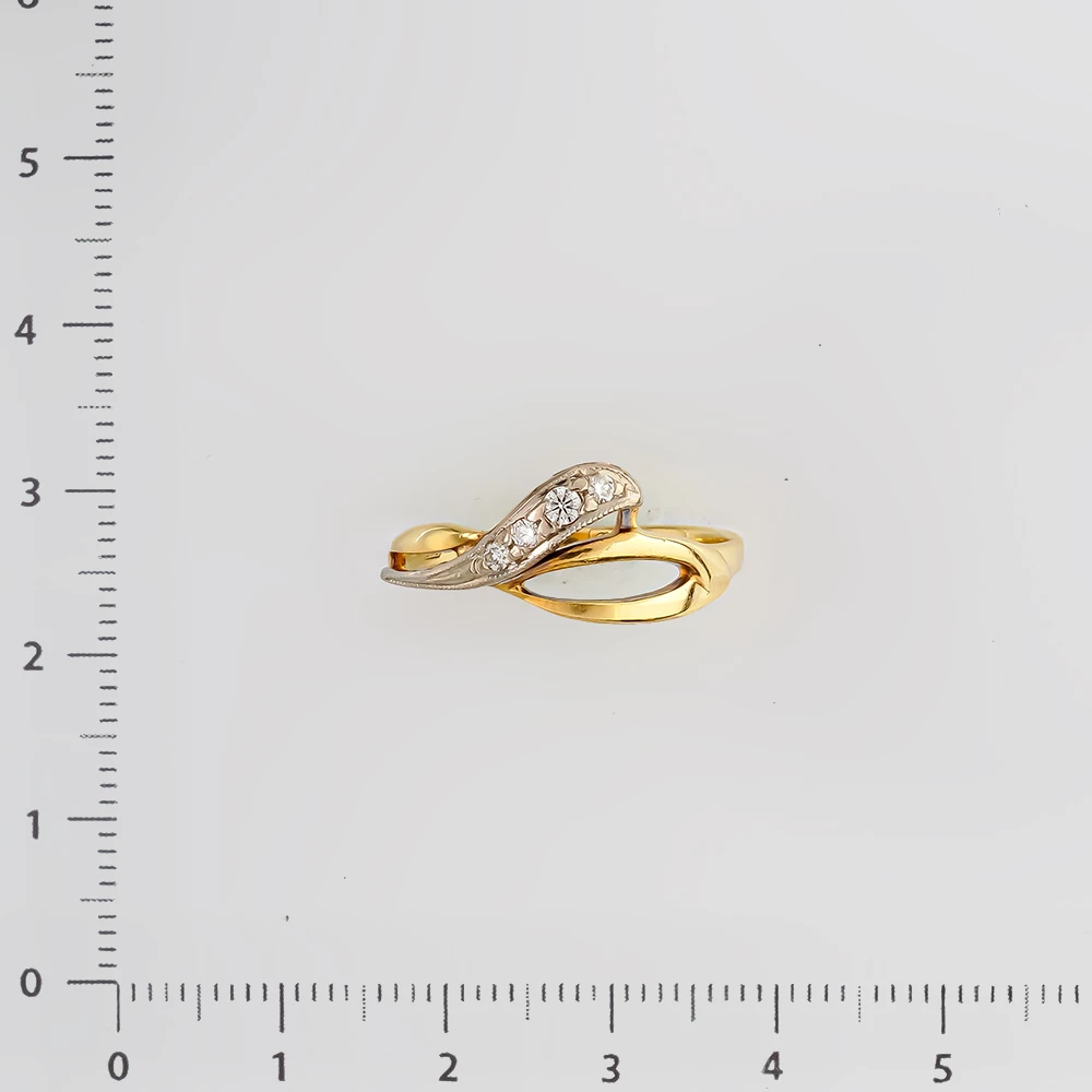 Кольцо с бриллиантом из желтого золота 585 пробы