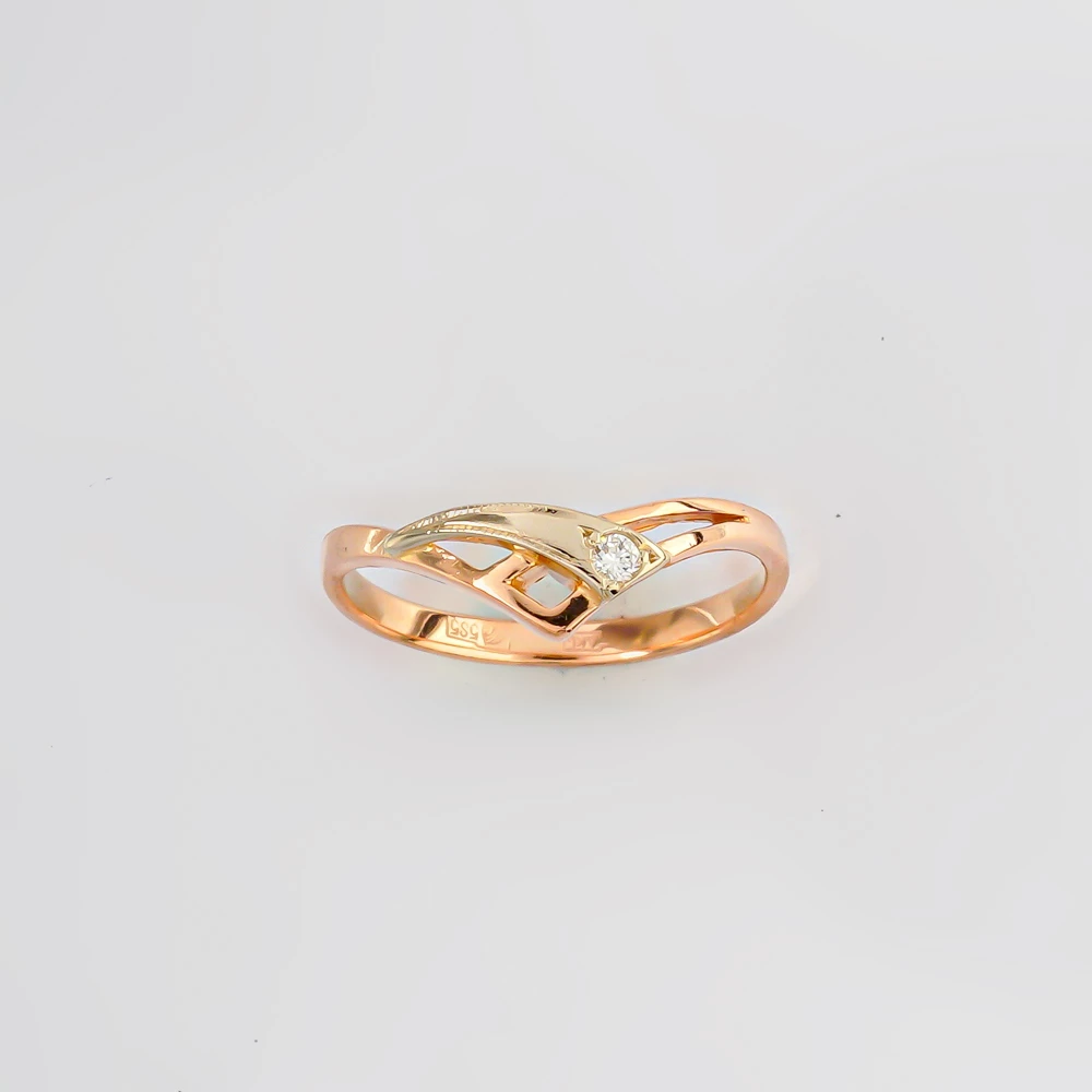 Кольцо с бриллиантом из красного золота 585 пробы