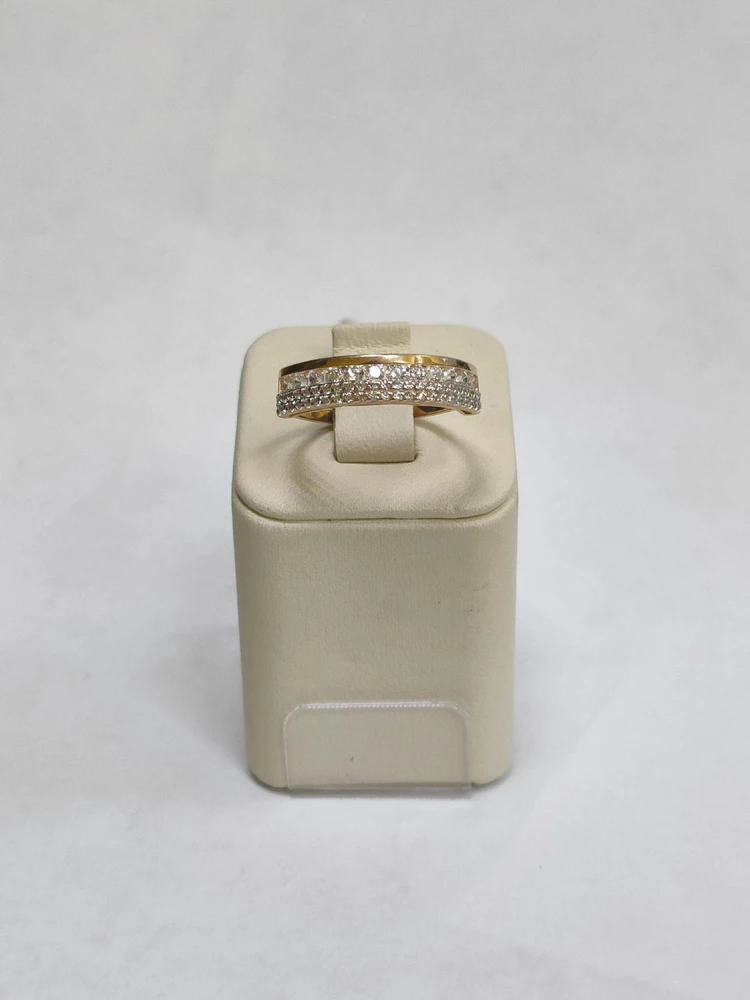 Кольцо с фианитом из красного золота 585 пробы Кольцо с фианитом из красного золота 585 пробы