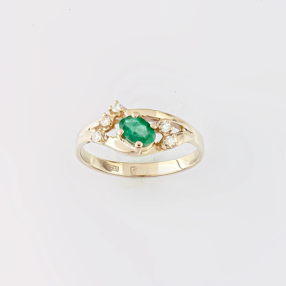 Кольцо с изумрудом из белого золота 585 пробы