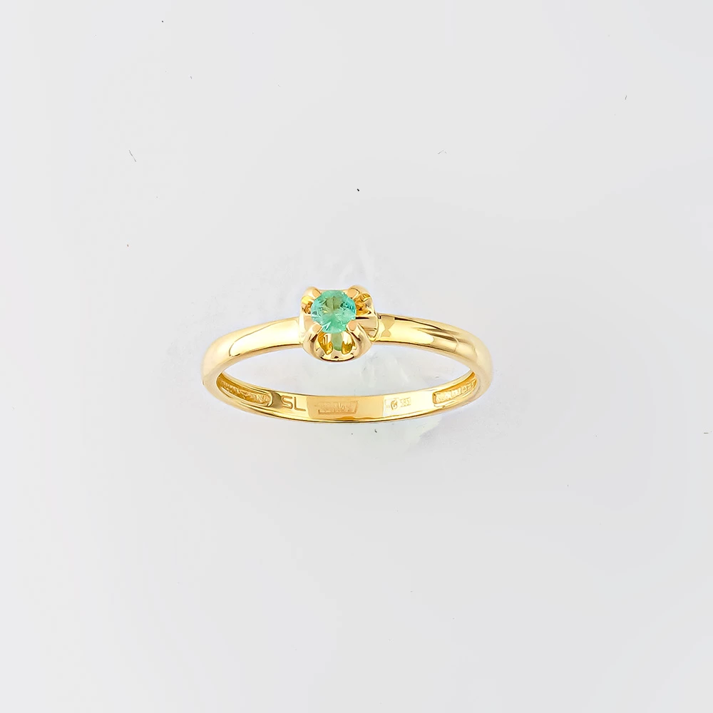 Кольцо с изумрудом из желтого золота 585 пробы