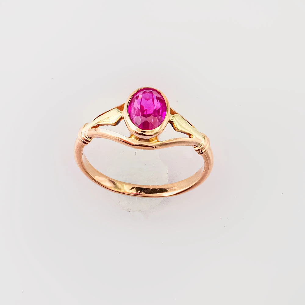 Кольцо с фианитом из красного золота 583 пробы