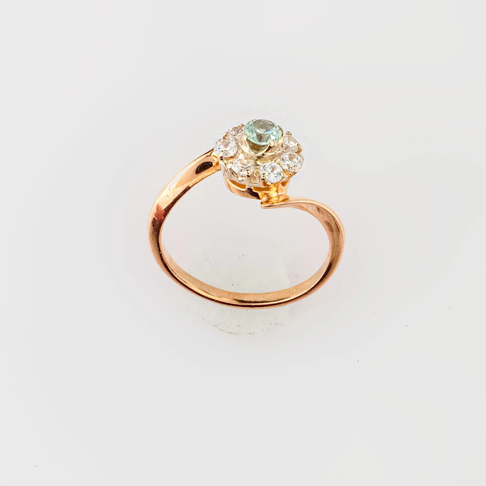 Кольцо с фианитом из красного золота 585 пробы Кольцо с фианитом из красного золота 585 пробы