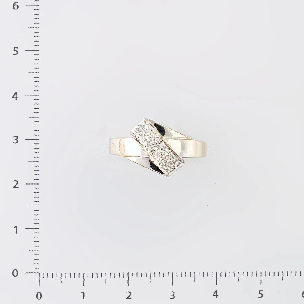 Кольцо с бриллиантом из белого золота 585 пробы