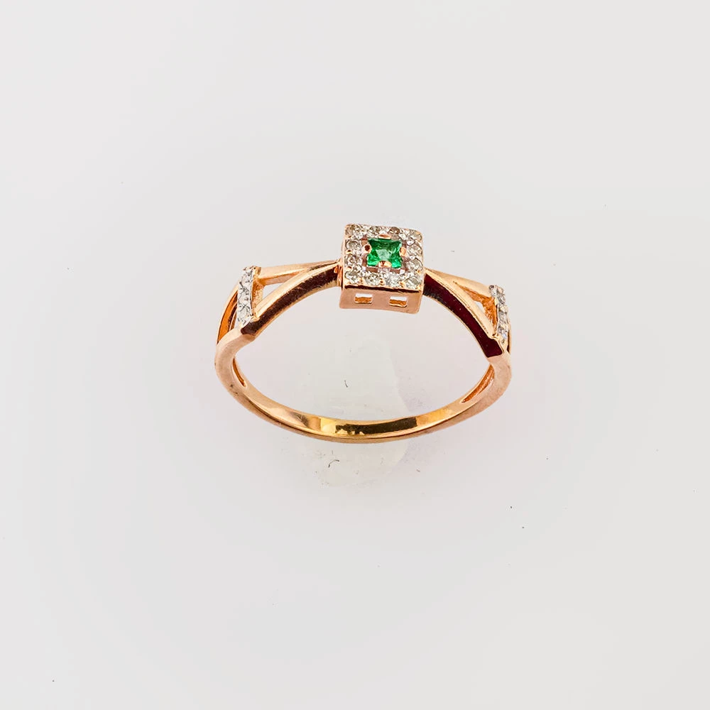 Кольцо с изумрудом из красного золота 585 пробы