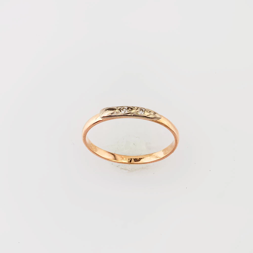 Кольцо с бриллиантом из красного золота 585 пробы