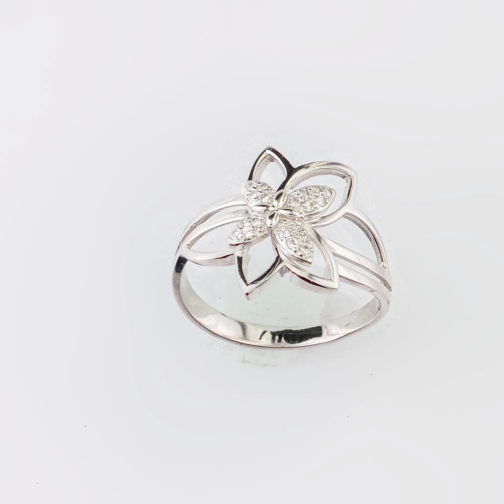 Кольцо с фианитом из белого золота 585 пробы