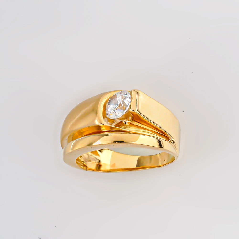 Кольцо с фианитом из желтого золота 585 пробы