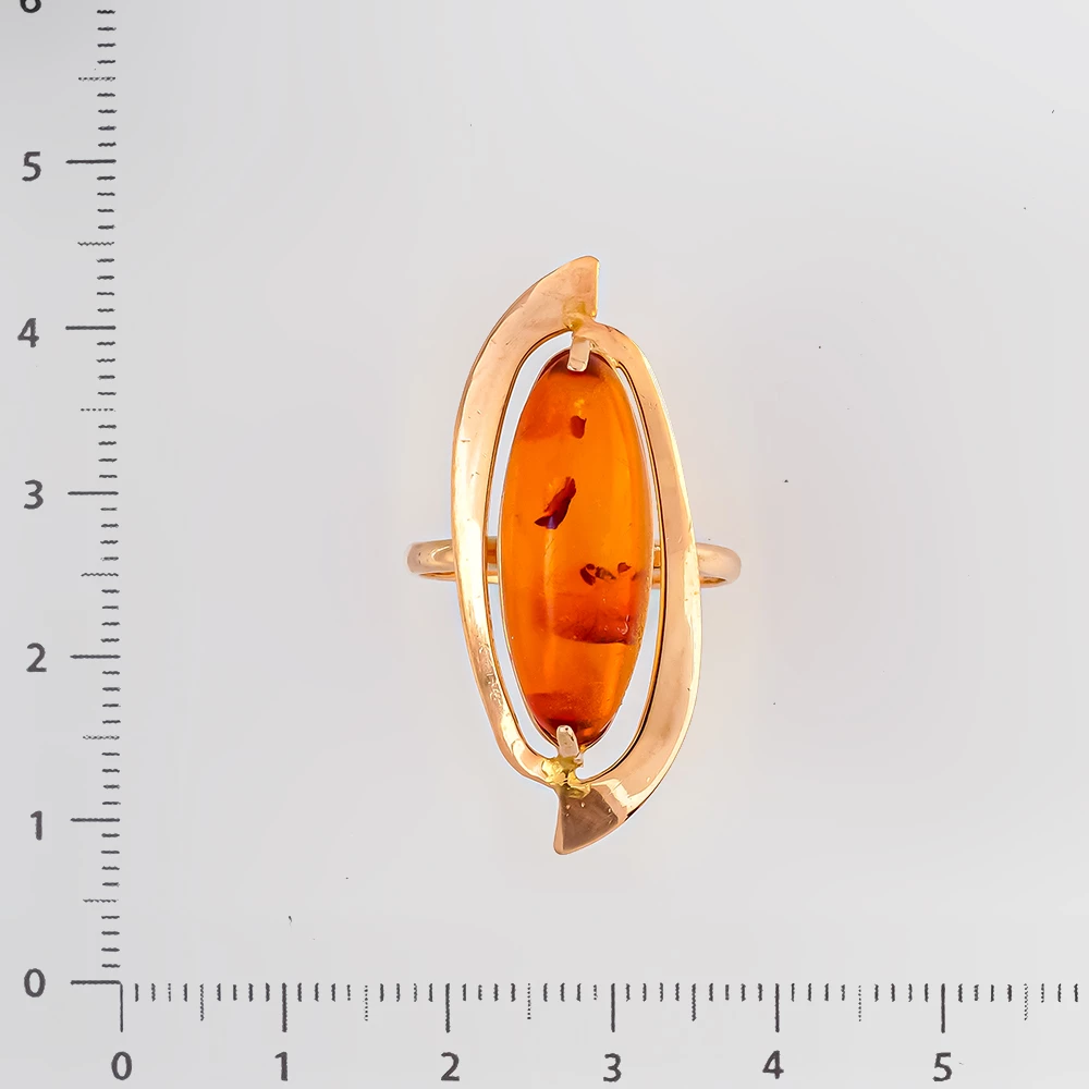 Кольцо с янтарем из красного золота 583 пробы