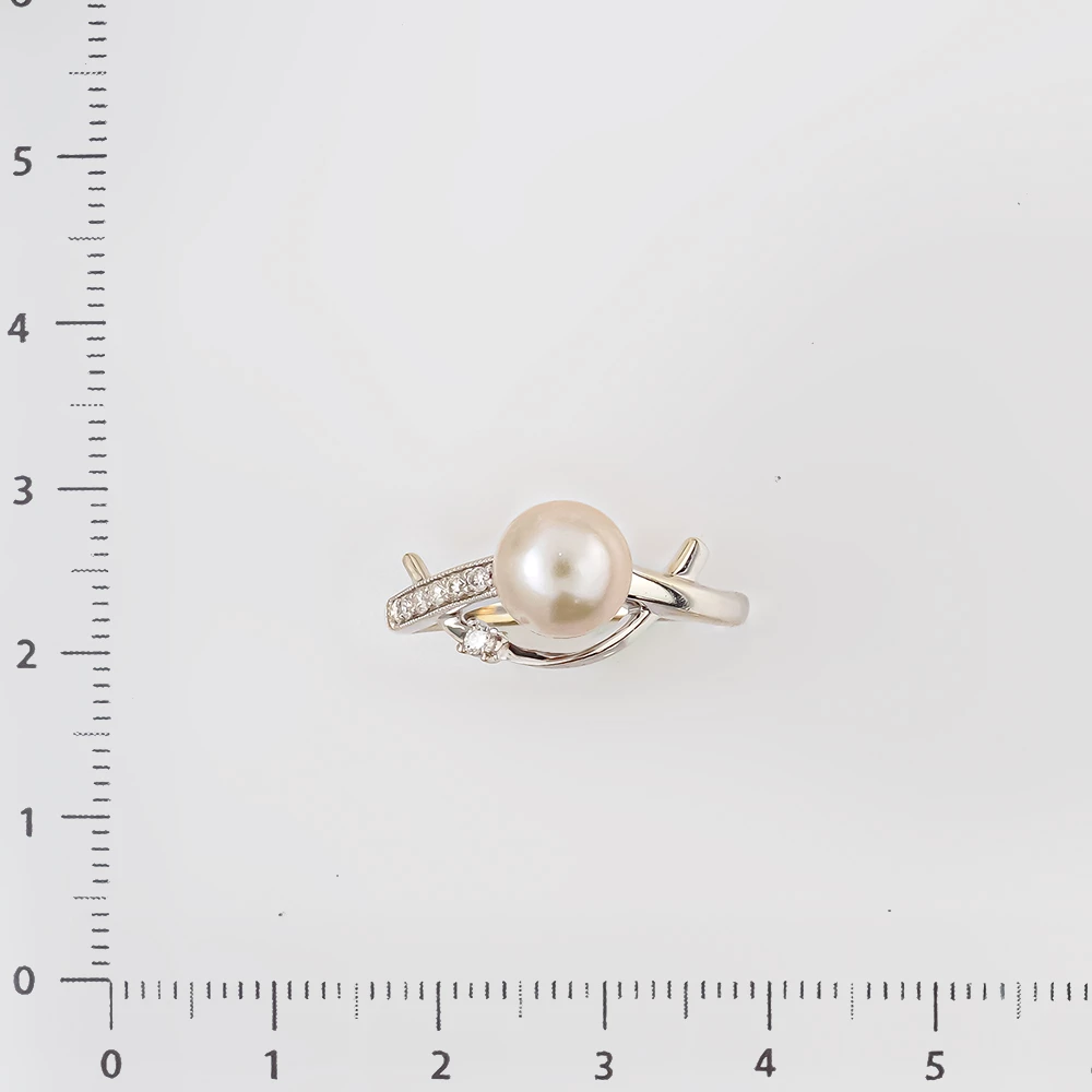 Кольцо с культивированным жемчугом из белого золота 500 пробы